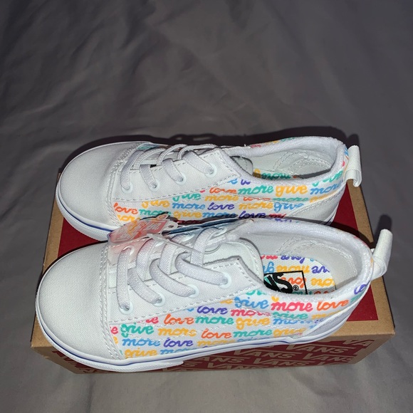 Kids Vans - Picture 2 of 4